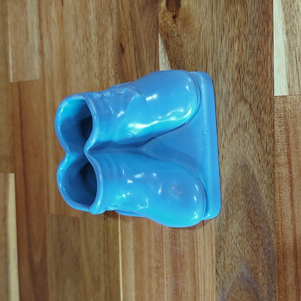 Vintage McCoy Pottery Blue Baby Shoes Bootie Planter Mid Century USA